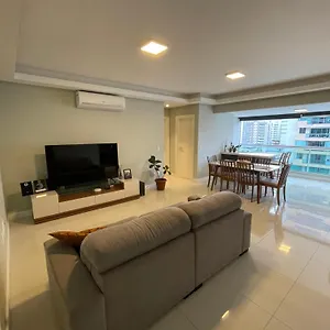  Apartamento Meia